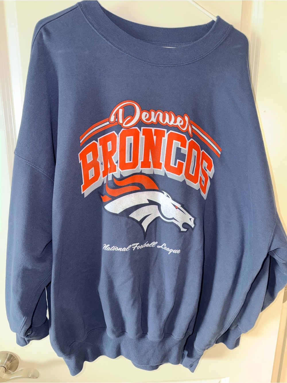 Abercrombie & Fitch Women’s Denver Broncos Sweatshirt